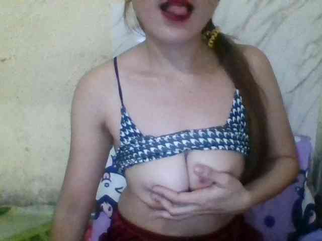 Stephanie215
