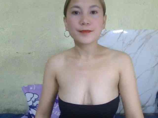 Stephanie215 webcam