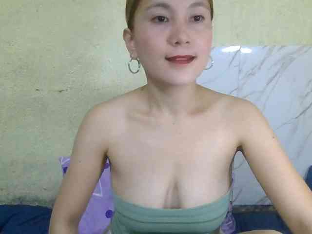 Stephanie215 webcam