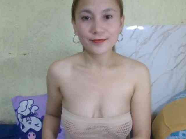 Stephanie215