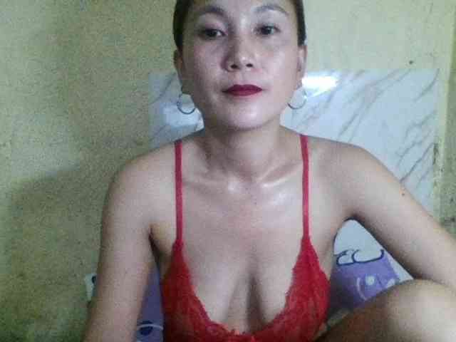 Stephanie215 webcam