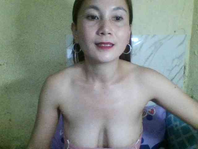 Stephanie215 webcam