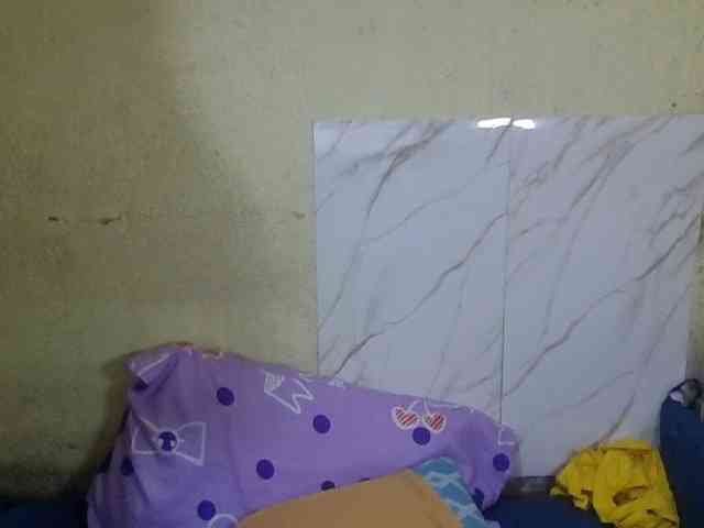 Stephanie215 webcam