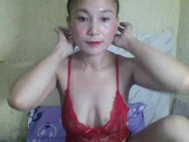 Stephanie215 webcam
