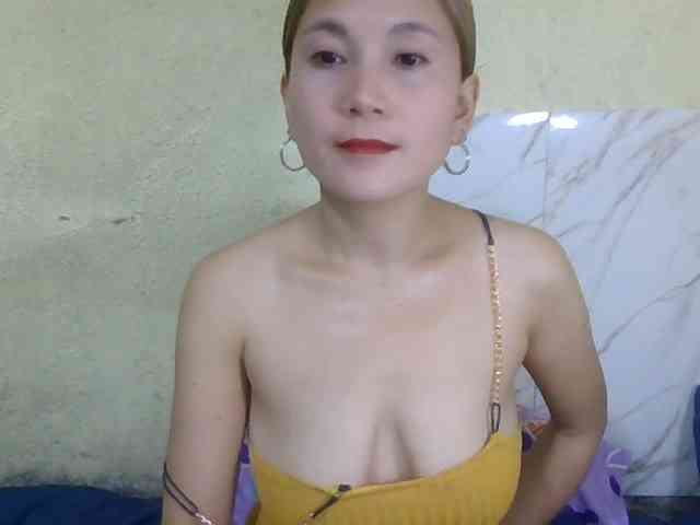 Stephanie215 webcam