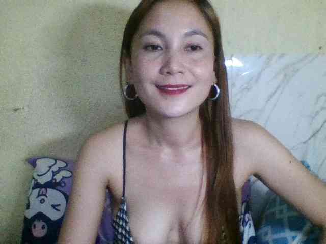 Stephanie215 Live Webcam on BongaCams