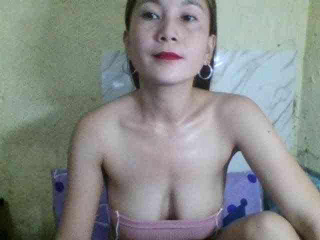 Stephanie215 webcam