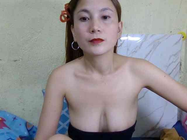 Stephanie215 webcam