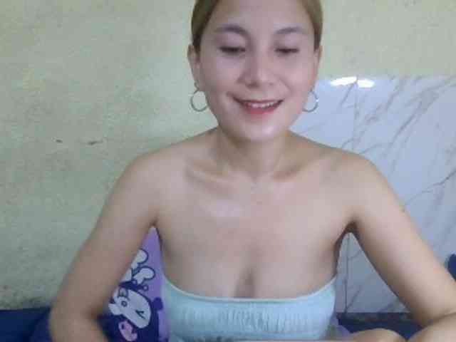 Stephanie215 webcam