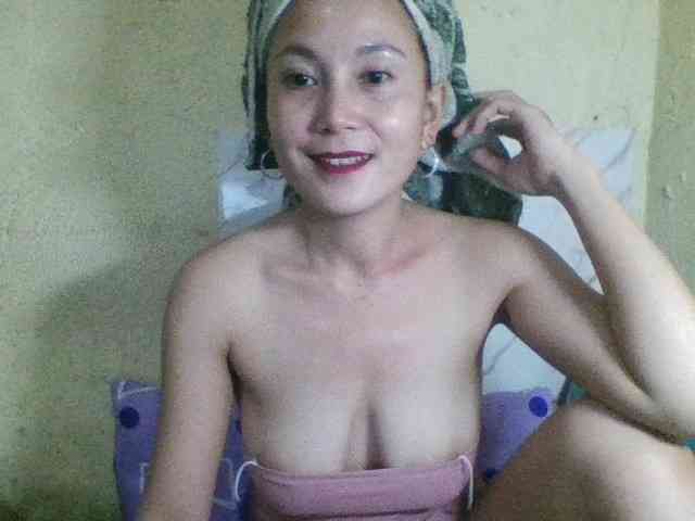 Stephanie215 webcam