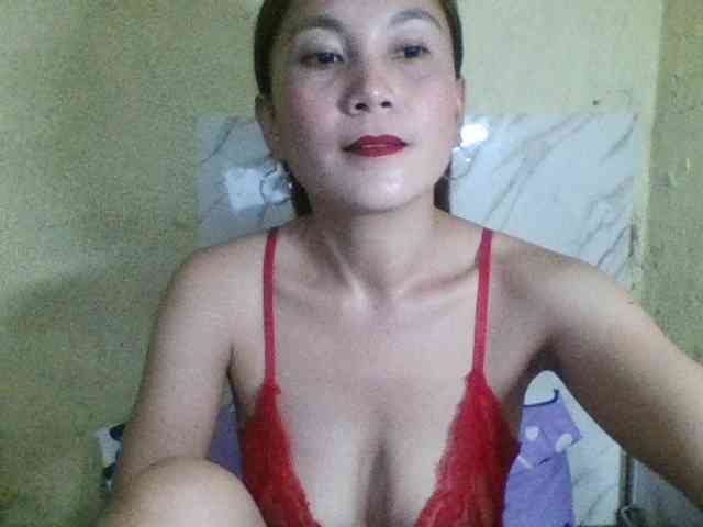 Stephanie215