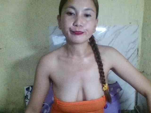 Stephanie215