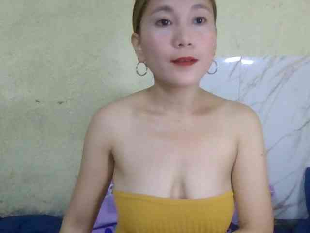 Stephanie215 webcam