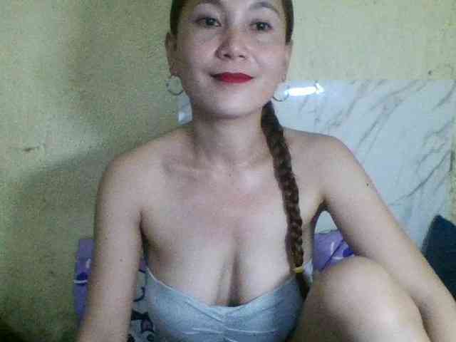 Stephanie215