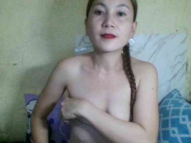 Stephanie215