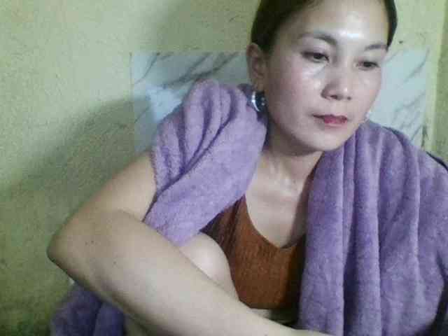 Stephanie215 webcam