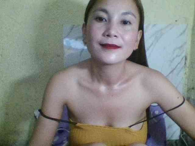 Stephanie215 webcam
