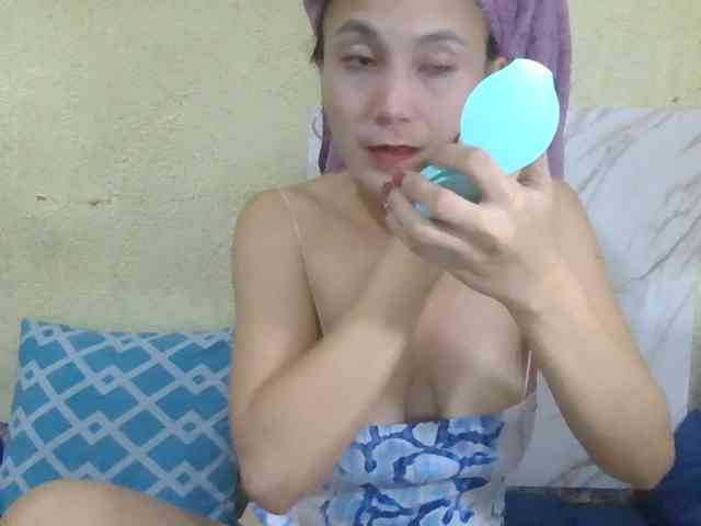 Stephanie215 webcam