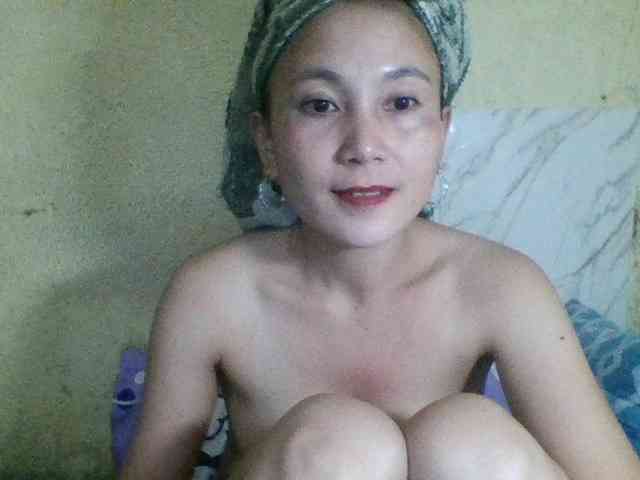 Stephanie215 webcam