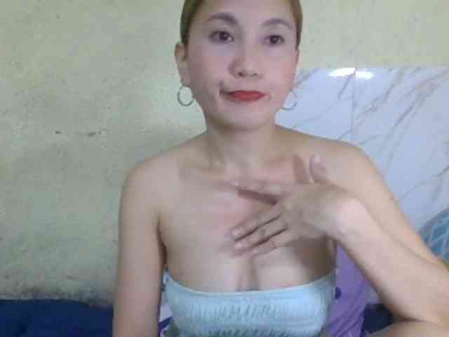 Stephanie215 webcam