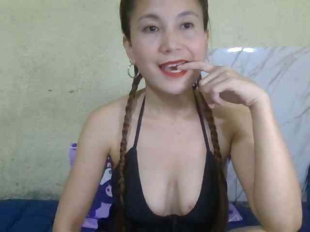 Stephanie215 webcam
