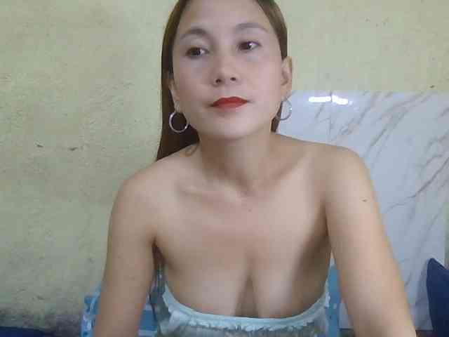 Stephanie215 webcam