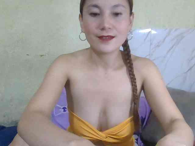 Stephanie215 webcam