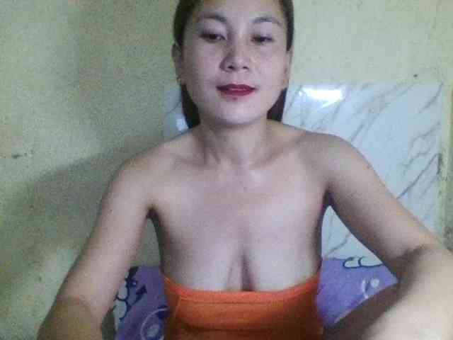 Stephanie215 webcam