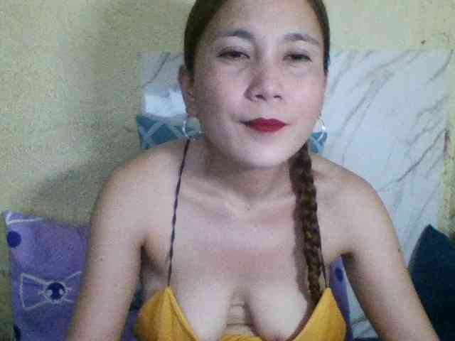 Stephanie215