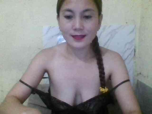Stephanie215