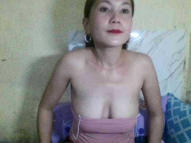 Stephanie215 webcam