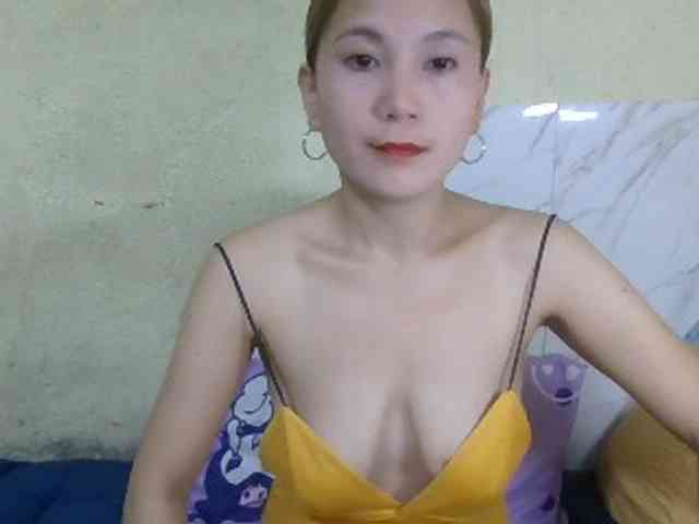 Stephanie215 webcam