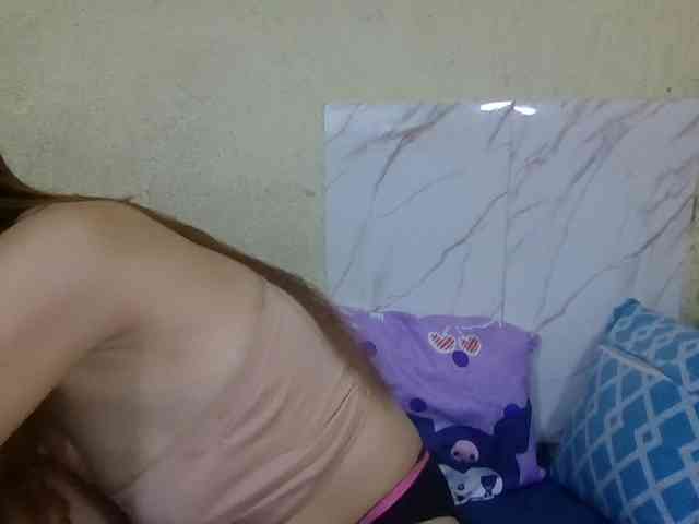 Stephanie215 webcam