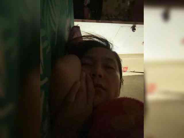 Stephanie215 webcam