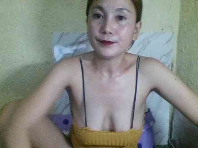 Stephanie215 webcam