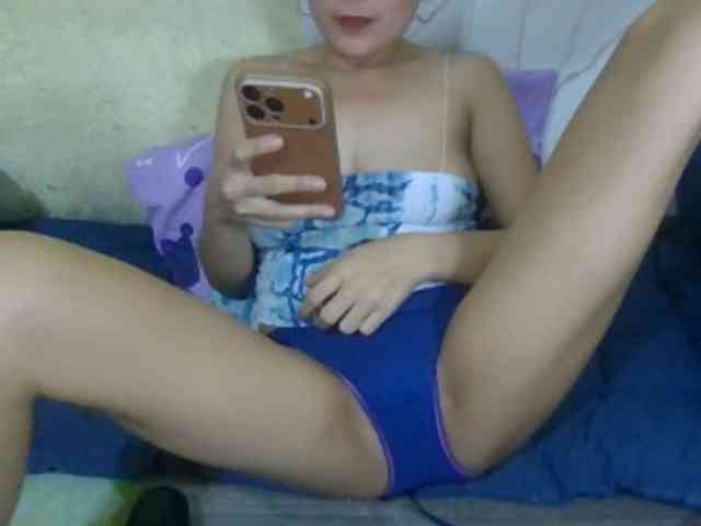Stephanie215