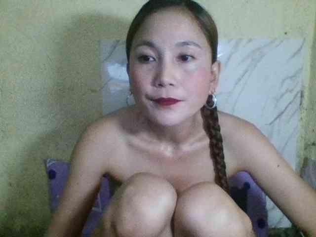 Stephanie215