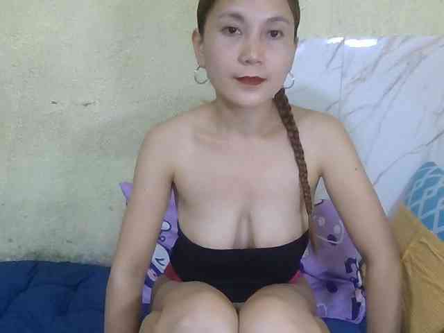 Stephanie215 webcam
