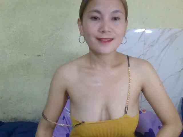 Stephanie215 webcam