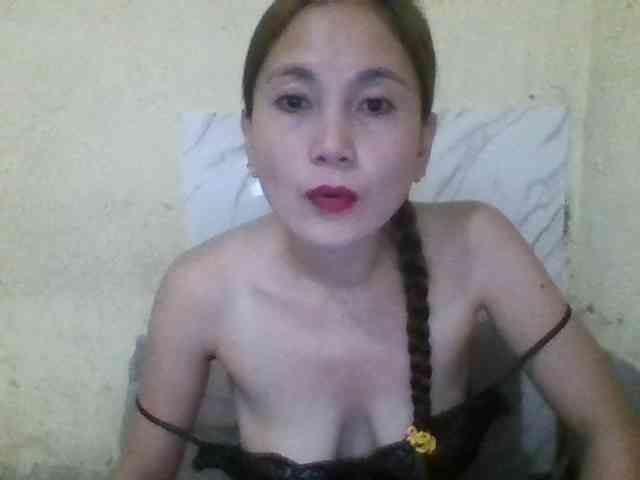 Stephanie215