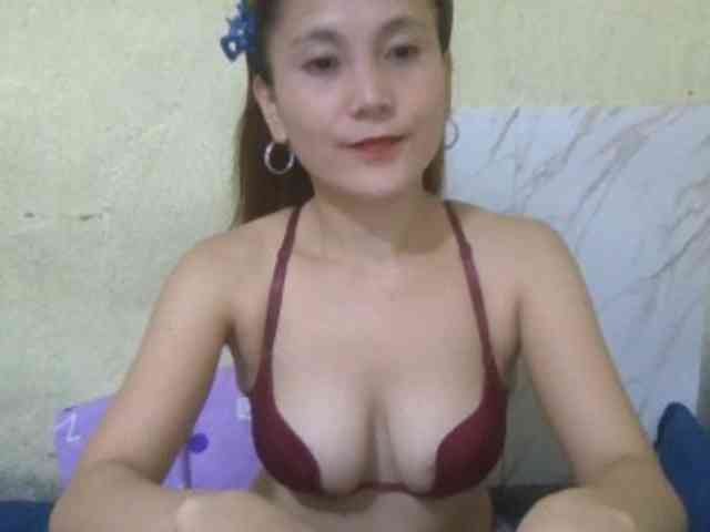 Stephanie215
