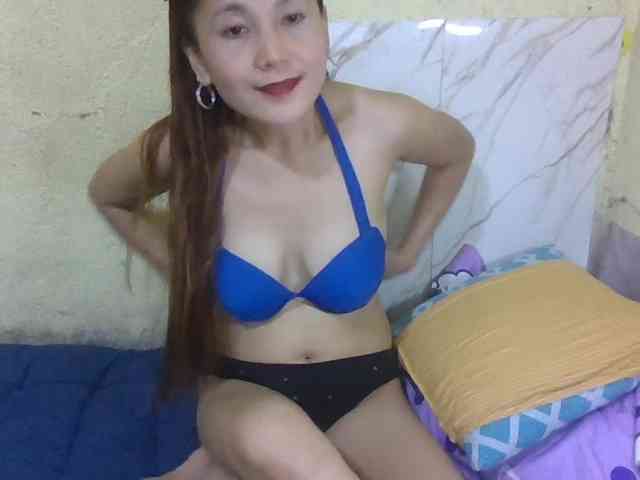 Stephanie215 webcam