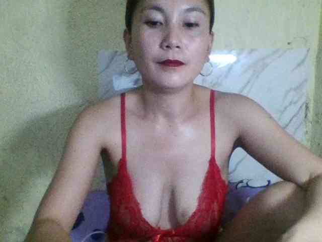 Stephanie215 webcam