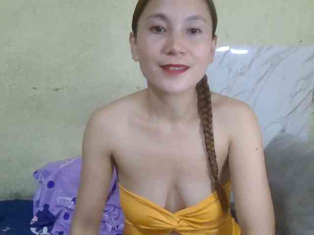 Stephanie215