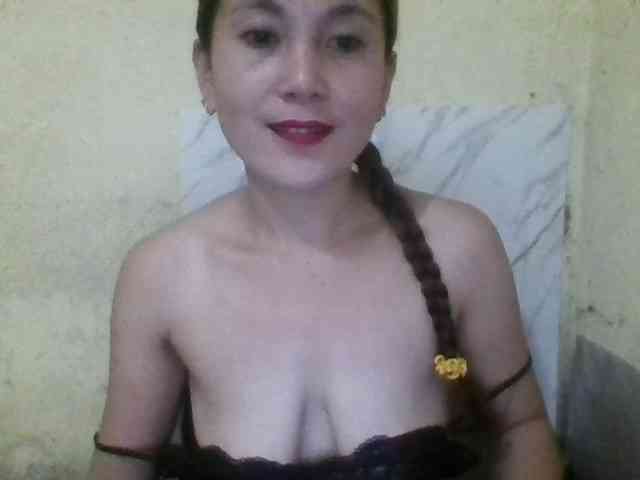 Stephanie215