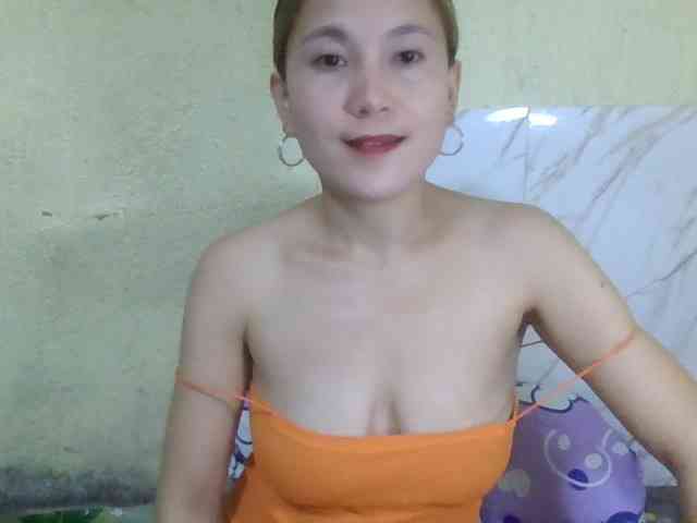 Stephanie215 webcam