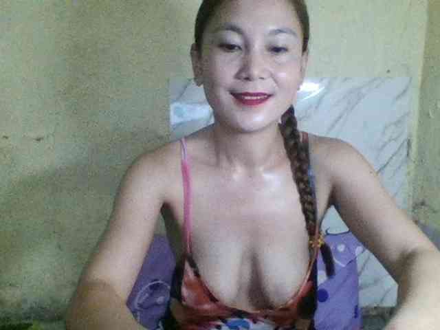 Stephanie215