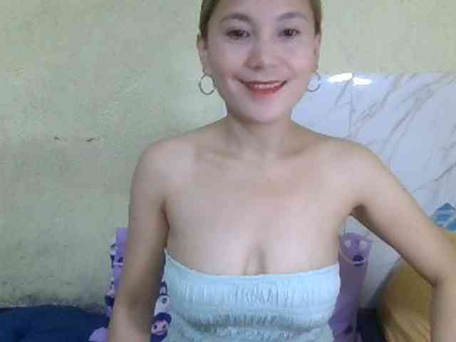 Stephanie215 webcam