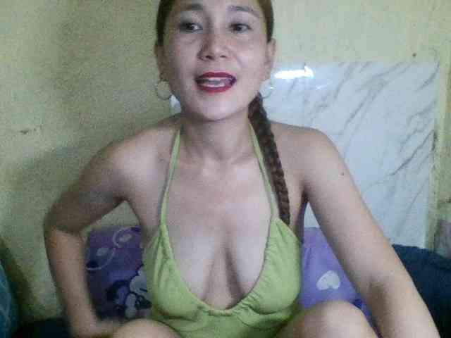 Stephanie215
