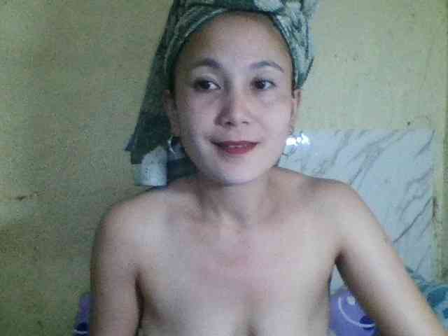 Stephanie215 webcam